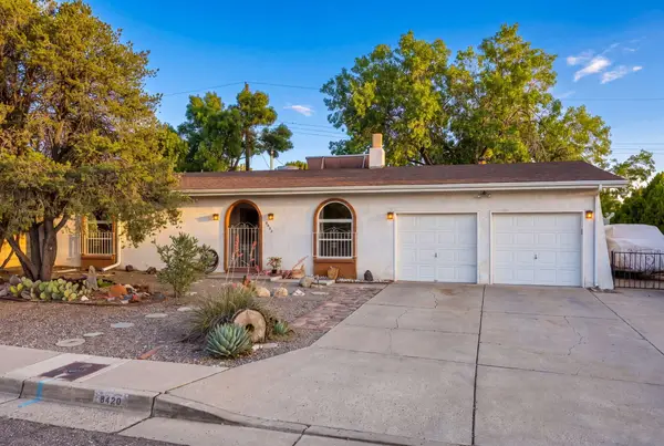 9420 Dona Rowena Avenue Ne, Albuquerque, NM 87111