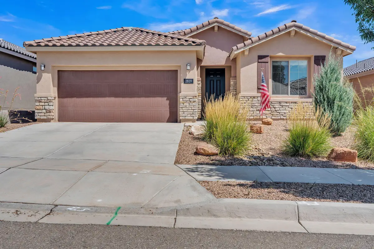 2819 Kings Canyon Loop Ne, Rio Rancho, NM 87144 - #1