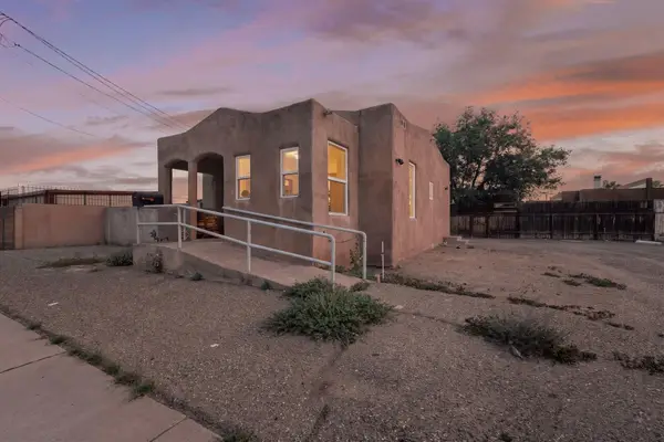 522 Montano Road Nw, Albuquerque, NM 87107