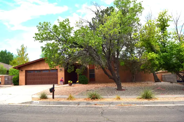 8808 N Caminito Drive Ne, Albuquerque, NM 87111