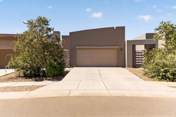 1242 Tierra Verde Loop Nw, Los Lunas, NM 87031