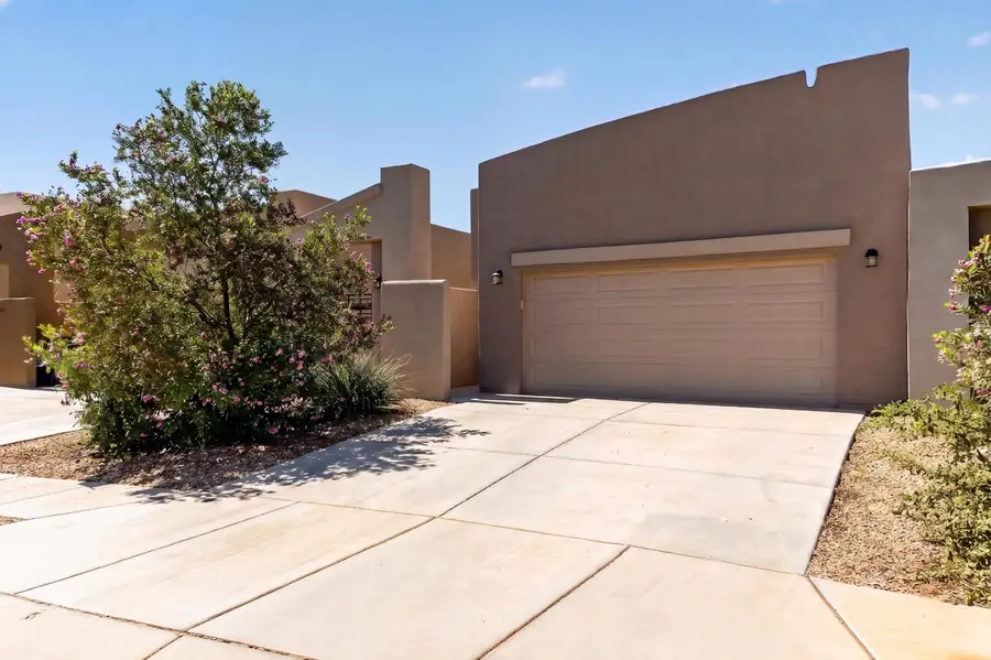 1242 Tierra Verde Loop Nw, Los Lunas, NM 87031 - #2