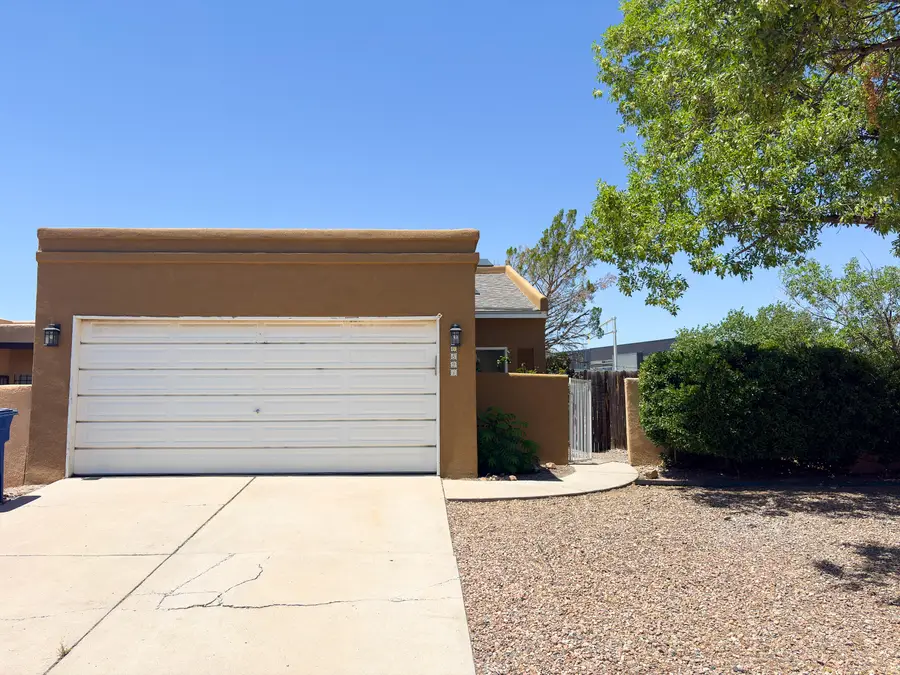 6821 Keeling Street Nw, Albuquerque, NM 87120 - #2