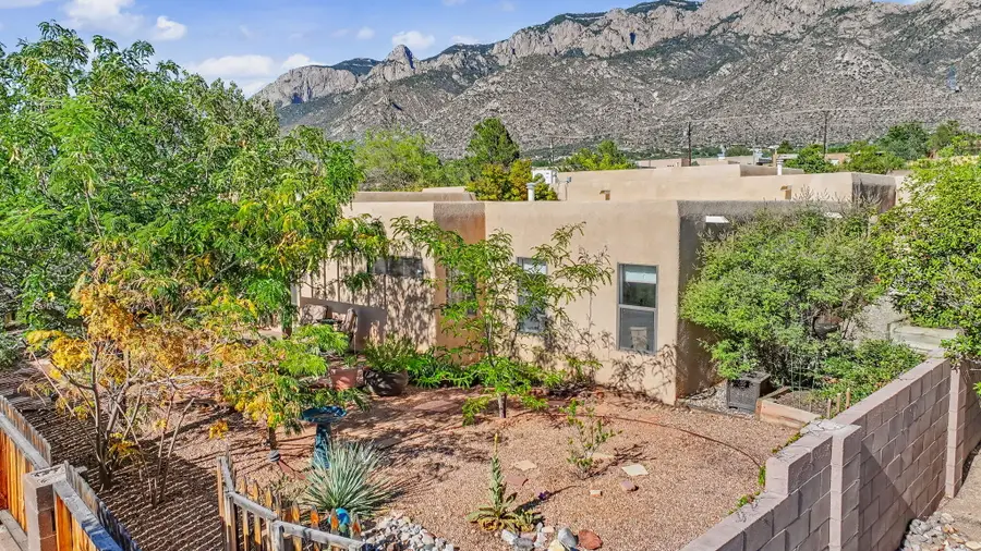 2879 Brushwood Street Ne, Albuquerque, NM 87122 - #2