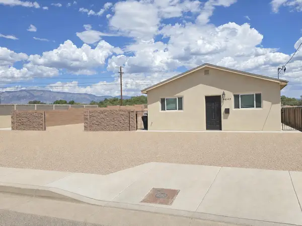4640 Carlton Street Nw, Albuquerque, NM 87107
