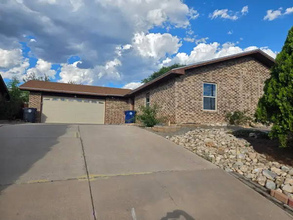 824 Landman Drive Ne, Albuquerque, NM 87123