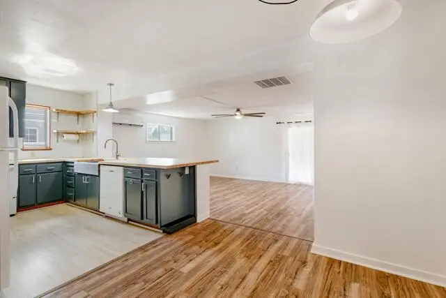 3520 Smith Avenue Se, Albuquerque, NM 87106 - #3