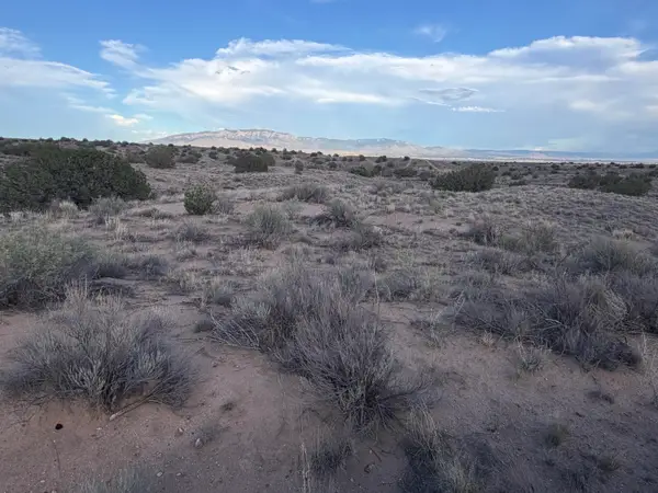 Block: 16 Lot: 168 Unit: 5, Rio Rancho, NM 87124