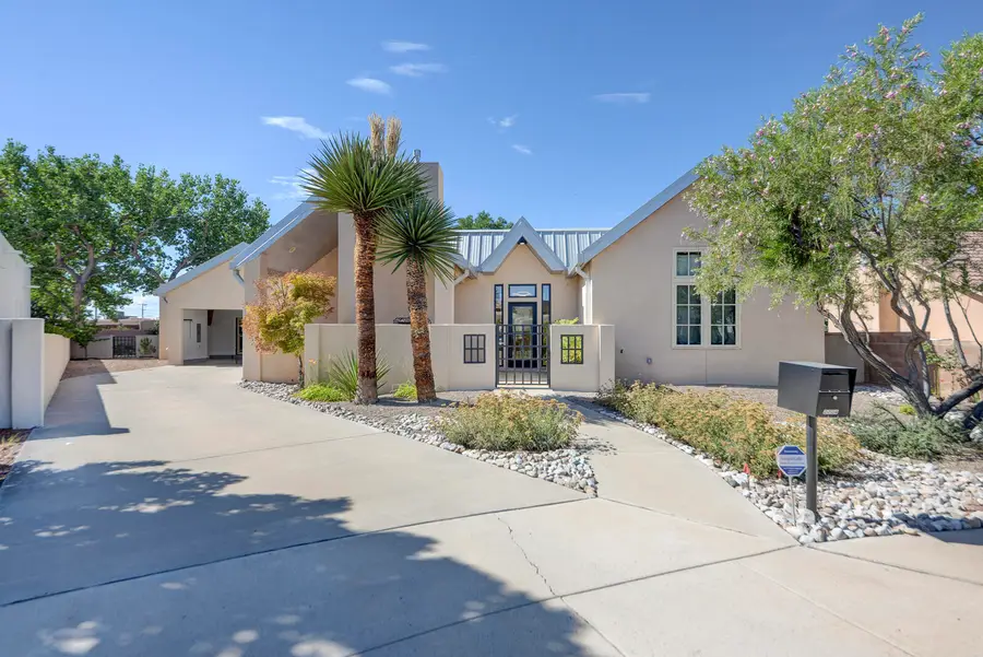 2204 Via Granada Place Nw, Albuquerque, NM 87104 - #3