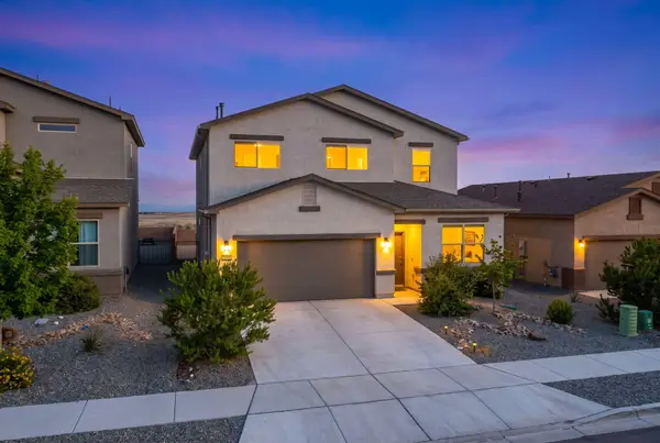 1549 Estrella Noche Loop Ne, Rio Rancho, NM 87144