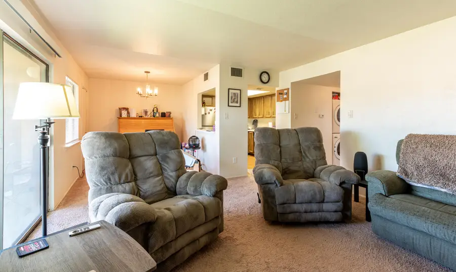 917 Country Club Drive Se #APT H, Rio Rancho, NM 87124 - #3