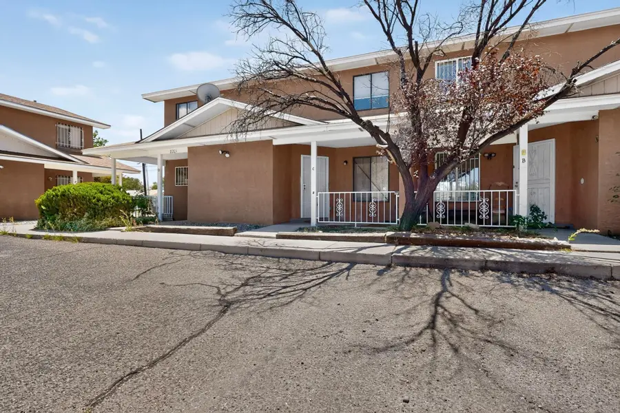 8201 Trumbull Avenue Se #APT C, Albuquerque, NM 87108 - #2
