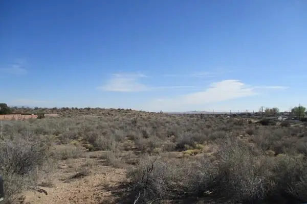 404 11th Avenue Nw, Rio Rancho, NM 87144