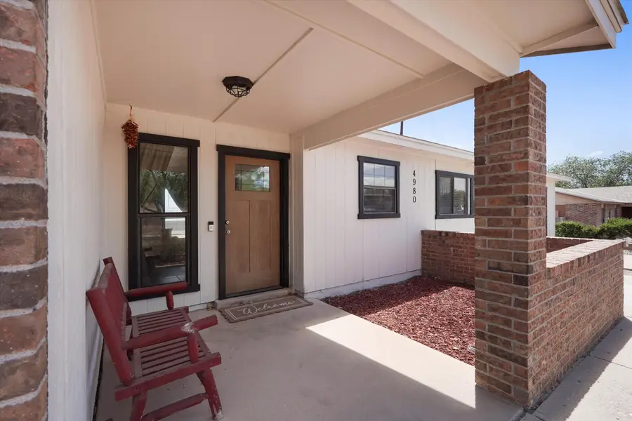 4980 Zirconia Drive Ne, Rio Rancho, NM 87124 - #3
