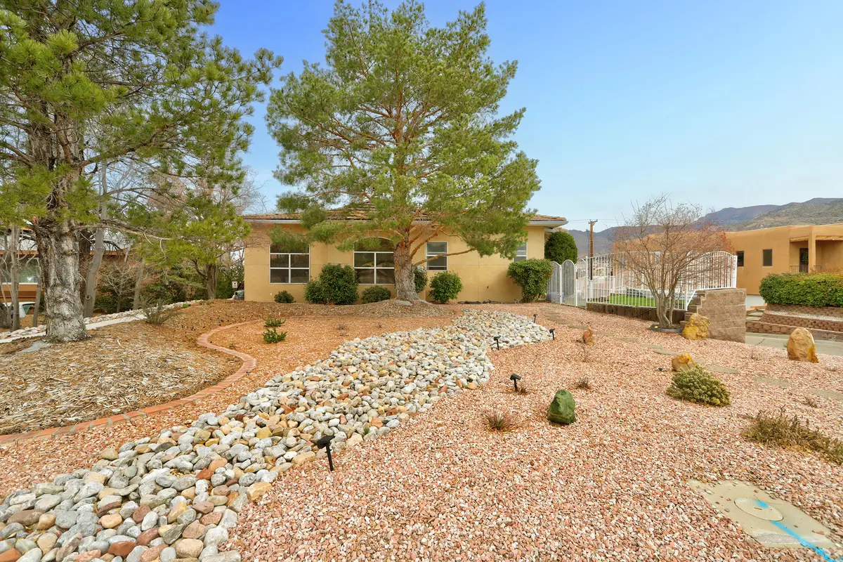 701 Stagecoach Road Se, Albuquerque, NM 87123 - #1
