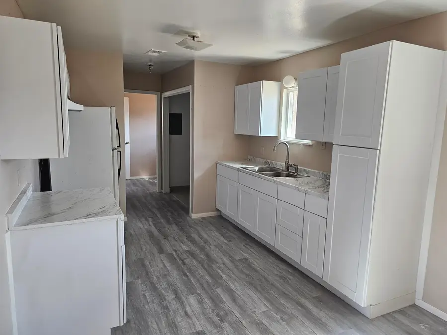 338 Thurston Lane, Santa Rosa, NM 88435 - #3