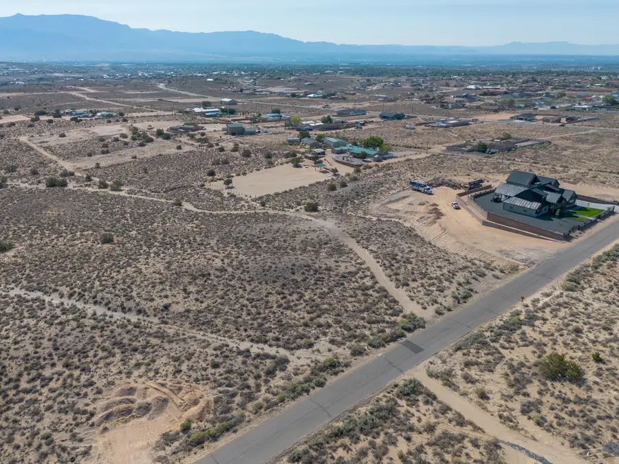 1124 8th Street Ne, Rio Rancho, NM 87144 - #3