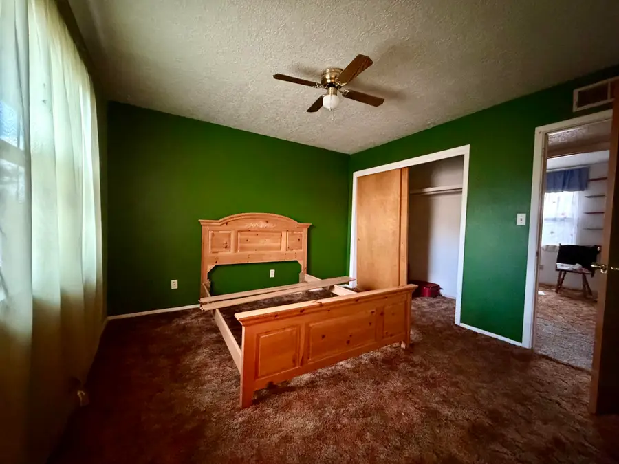 825 La Luz Drive Sw, Belen, NM 87002 - #2