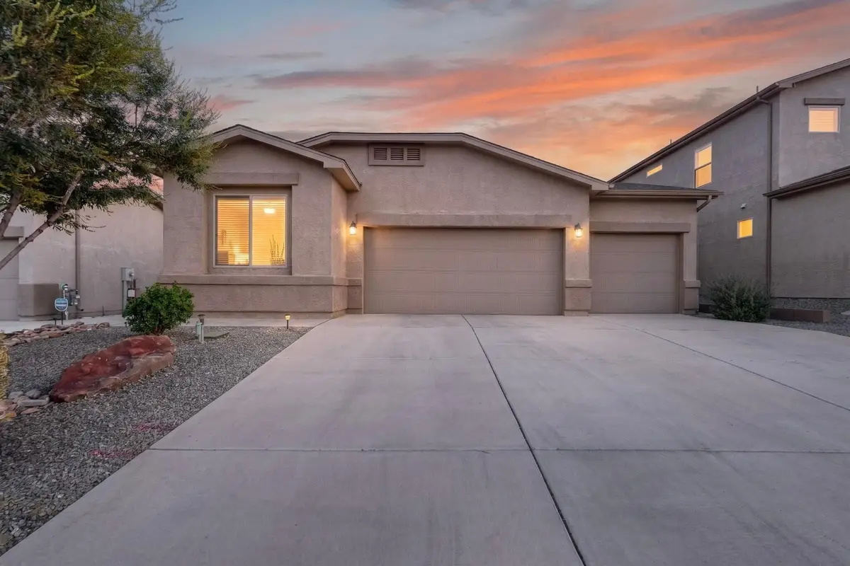1143 Grace Street Ne, Rio Rancho, NM 87144 - #1