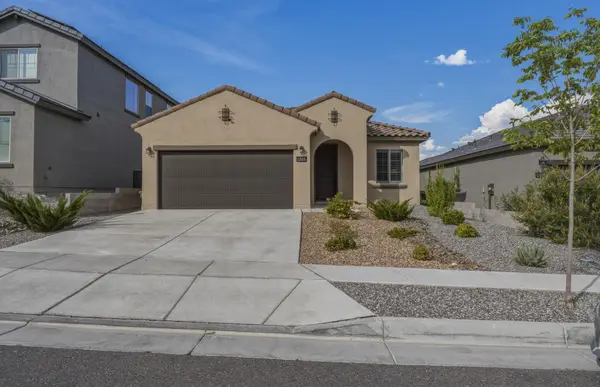 12005 Echo Valley Lane Nw, Albuquerque, NM 87120