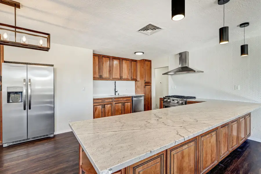 565 Lisbon Avenue Se, Rio Rancho, NM 87124 - #2