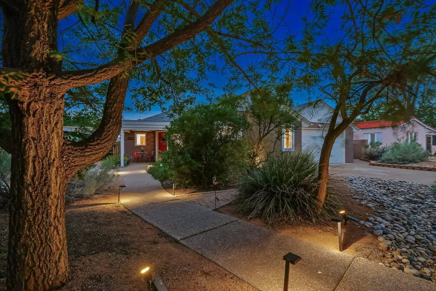 1008 Parkland Place Se, Albuquerque, NM 87108 - #2