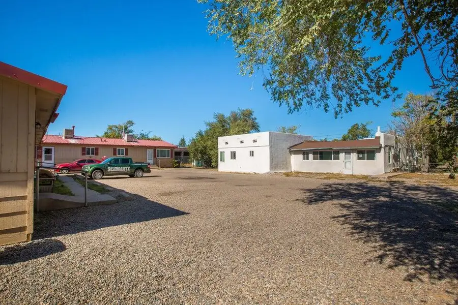 502 Headingly Avenue Nw, Albuquerque, NM 87107 - #3