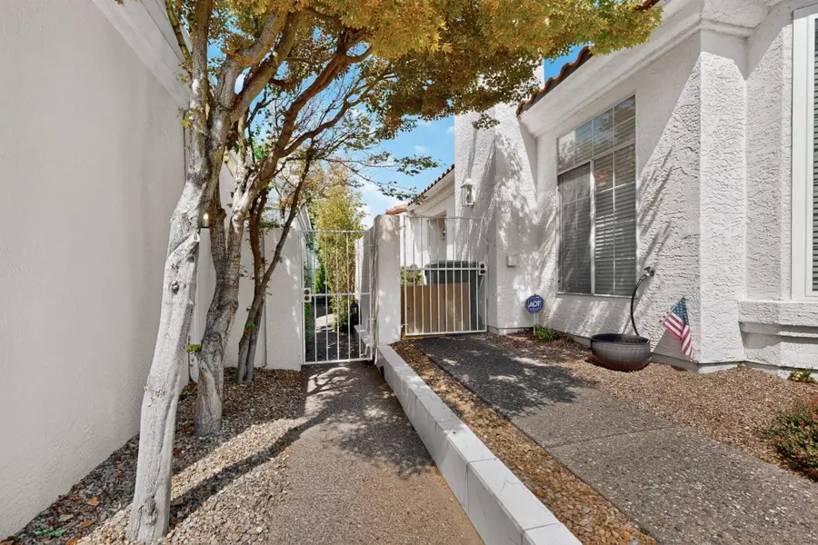 6115 Rosetree Place Ne, Albuquerque, NM 87111 - #3