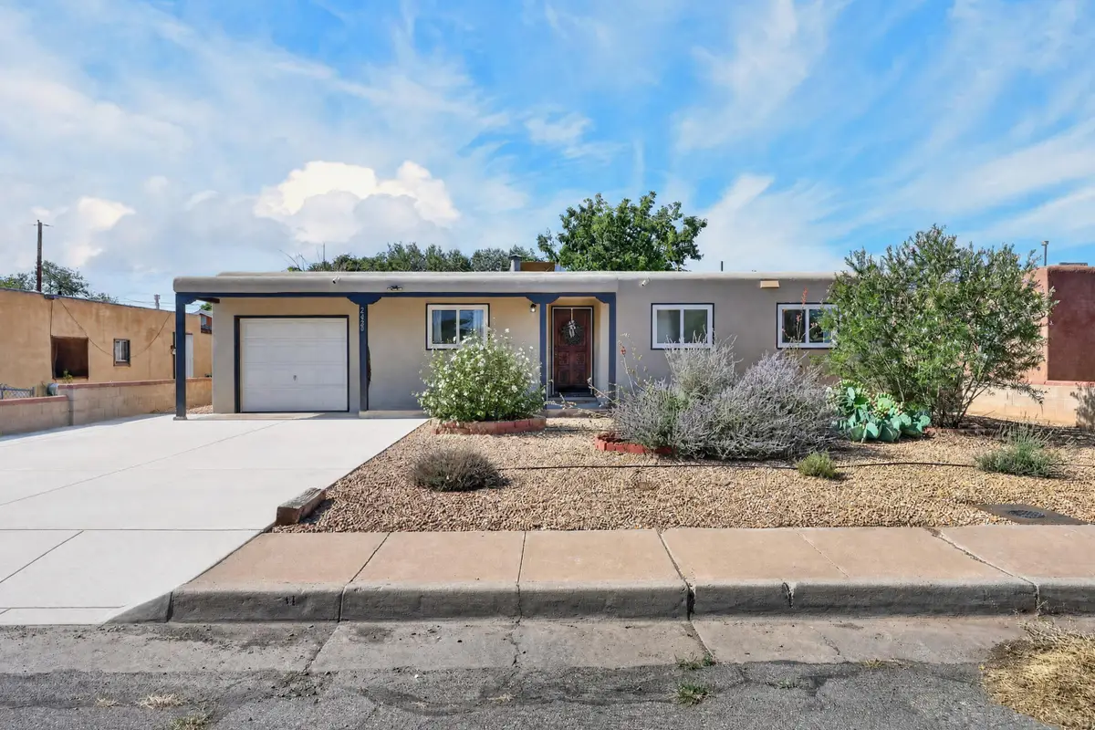 2420 Iris Road Nw, Albuquerque, NM 87104 - #1