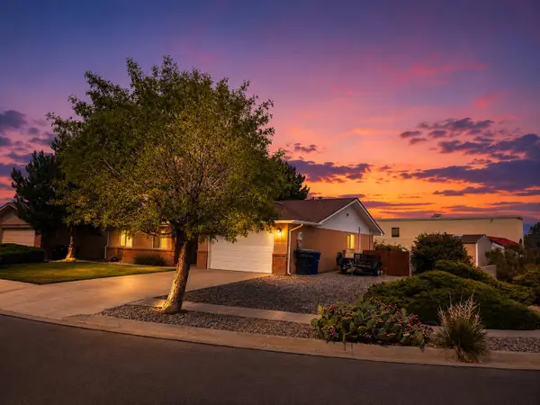 7404 Carson Trail Nw, Albuquerque, NM 87120