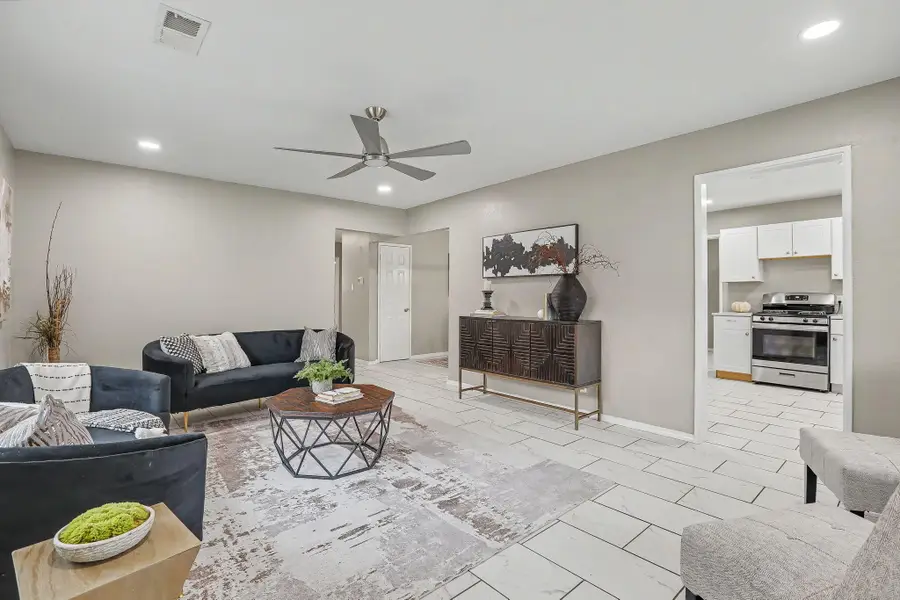 7705 Hannett Avenue Ne, Albuquerque, NM 87110 - #2