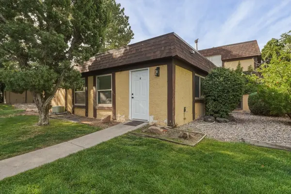 8437 Heights Road Ne #8A, Albuquerque, NM 87111