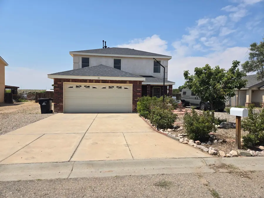21 Juniper Avenue, Los Lunas, NM 87031 - #3