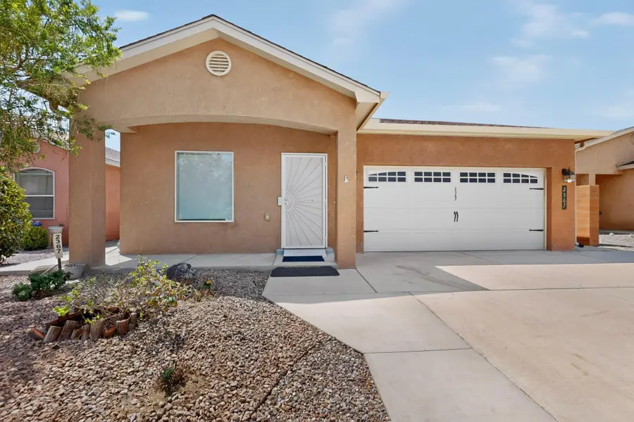 2367 Firewheel Avenue Sw, Los Lunas, NM 87031 - #2