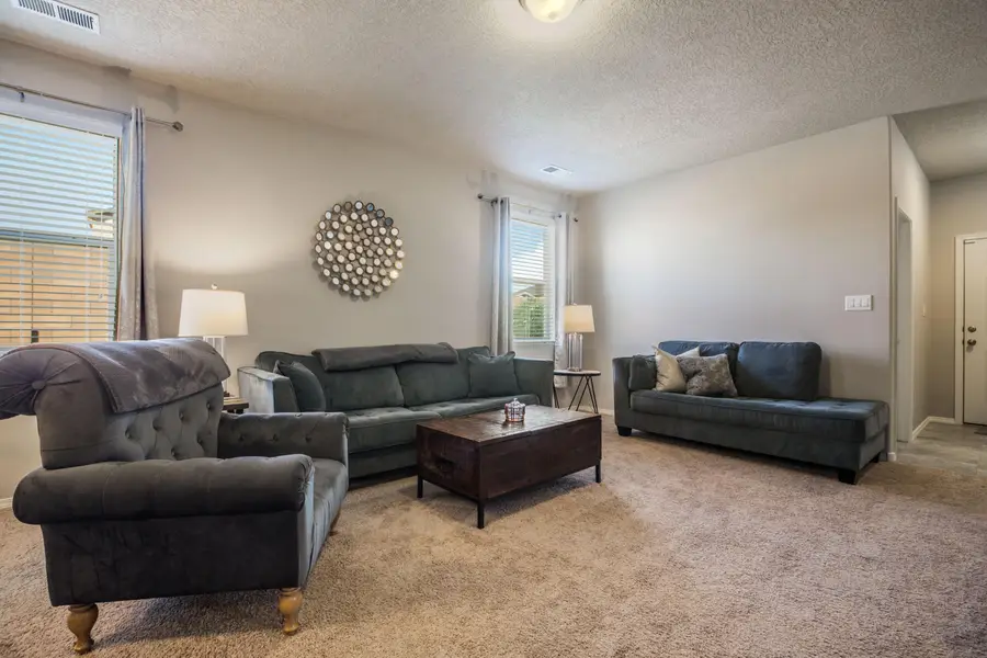 5917 Colfax Place Ne, Rio Rancho, NM 87144 - #3