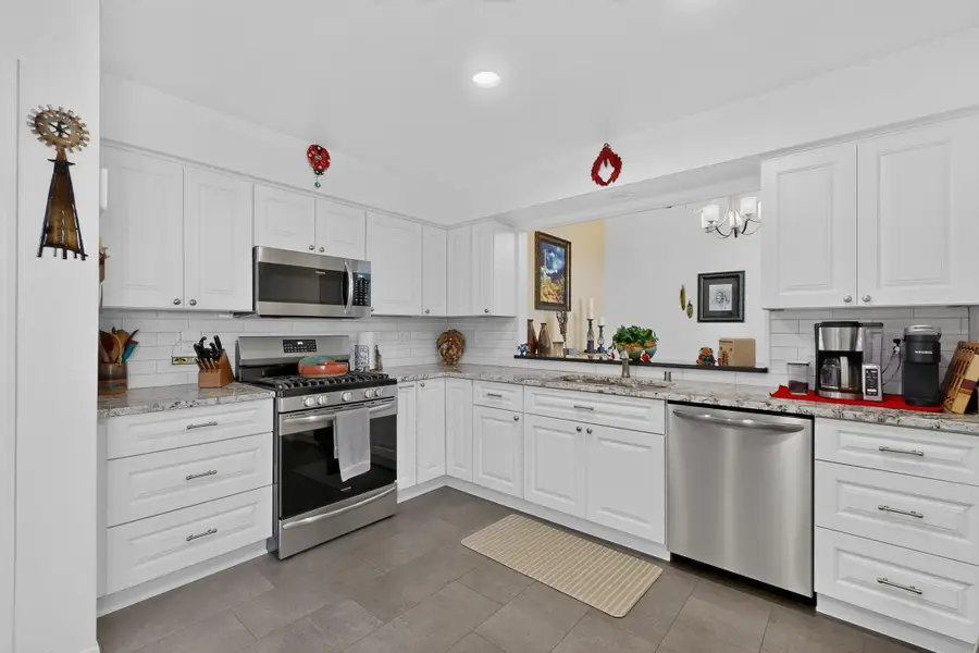 10330 Camino Del Oso Ne, Albuquerque, NM 87111 - #3