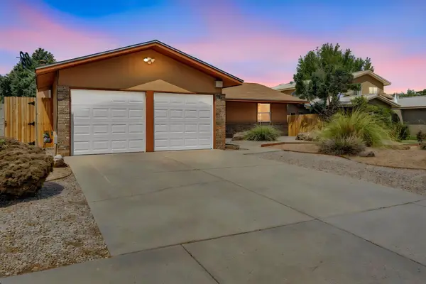 2445 Algodones Street Ne, Albuquerque, NM 87112