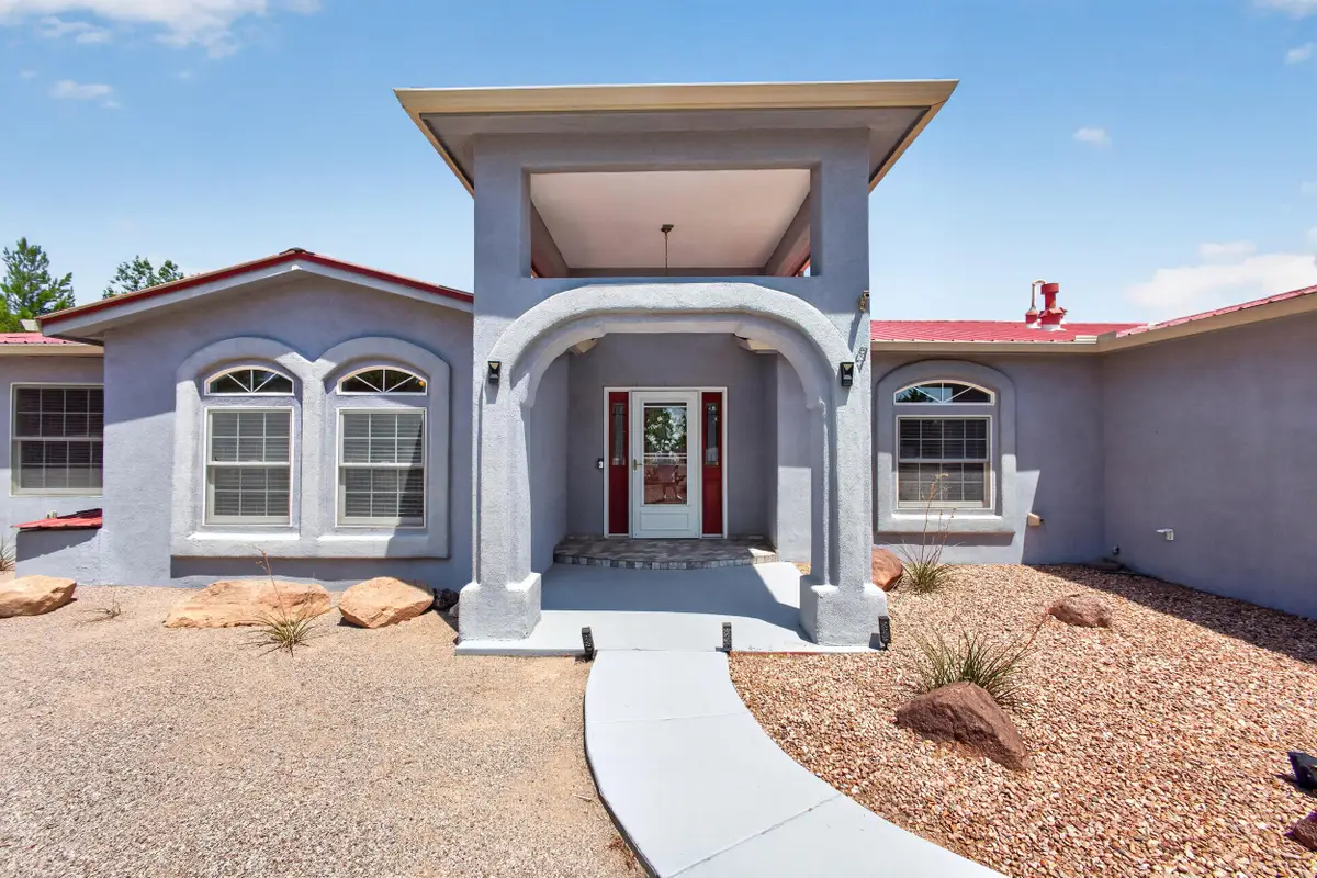 1400 Hillside Drive Sw, Los Lunas, NM 87031 - #1