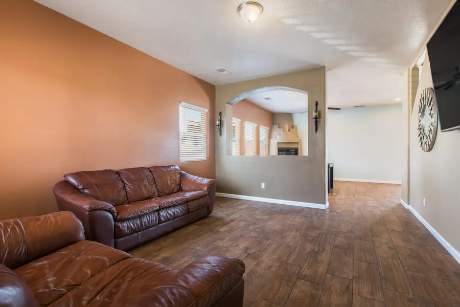 600 Avanti Street Sw, Albuquerque, NM 87121 - #2