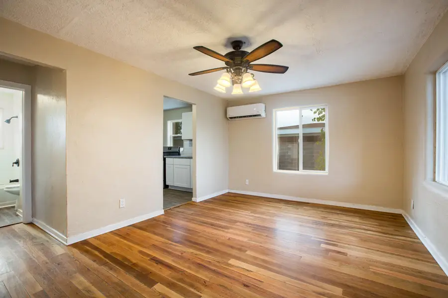 5201 Grande Drive Nw, Albuquerque, NM 87107 - #3