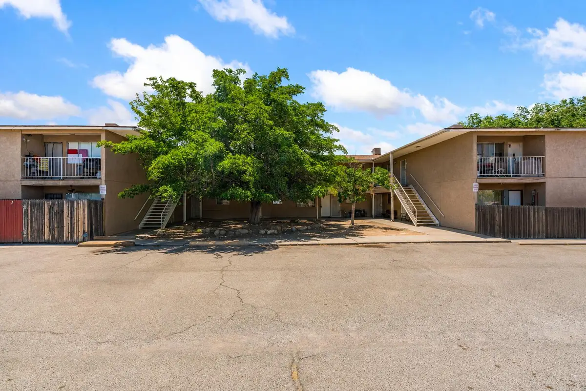 225 Virginia Street Se, Albuquerque, NM 87108 - #1