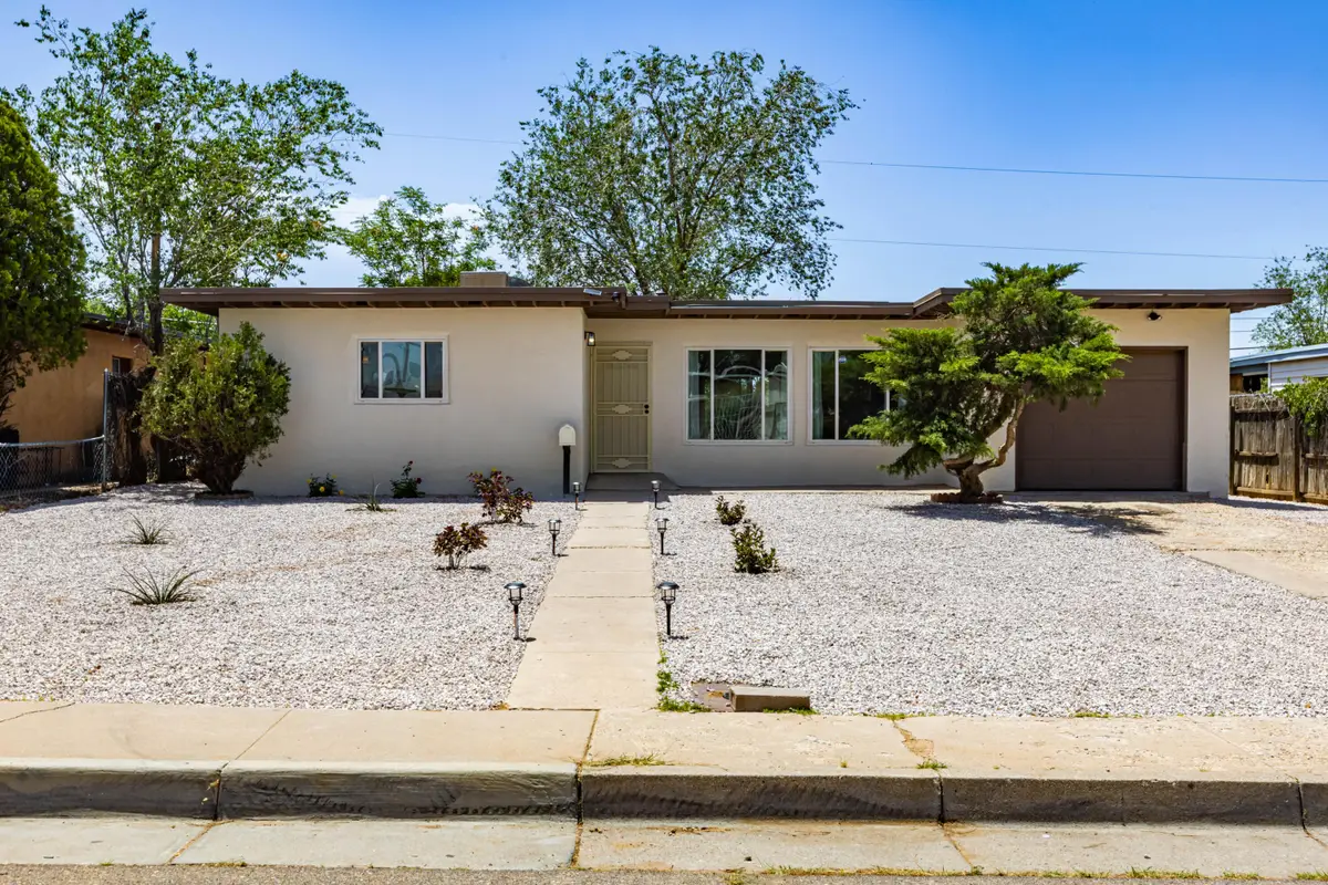 4808 Ponderosa Avenue Ne, Albuquerque, NM 87110 - #1