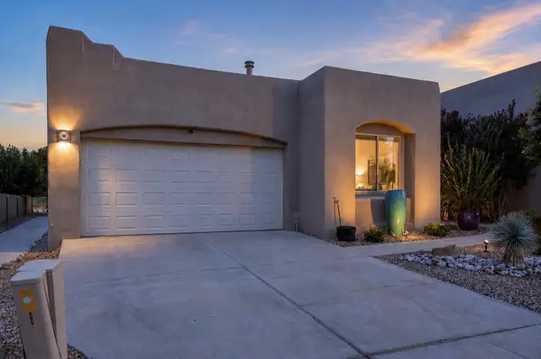 8855 Desert Fox Way Ne, Albuquerque, NM 87122