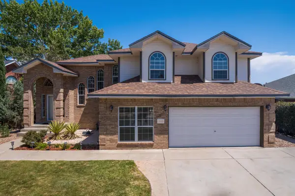3608 Vista Del Sur Street Nw, Albuquerque, NM 87120