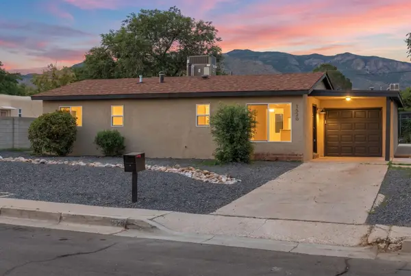 1520 Martha Street Ne, Albuquerque, NM 87112