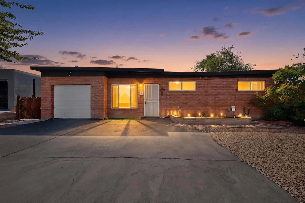 1108 Dorothy Street Ne, Albuquerque, NM 87112 - #1