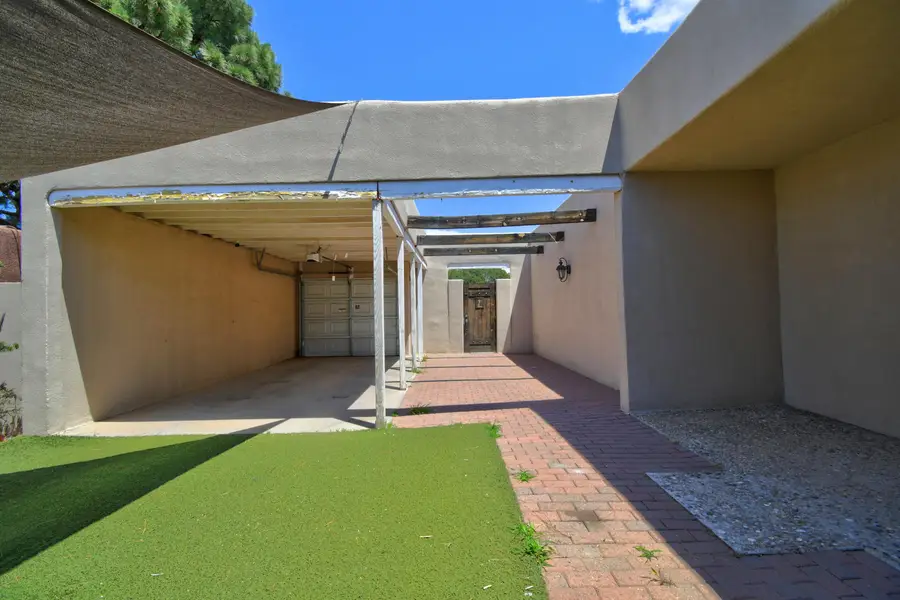 8906 Spain Road Ne, Albuquerque, NM 87111 - #3
