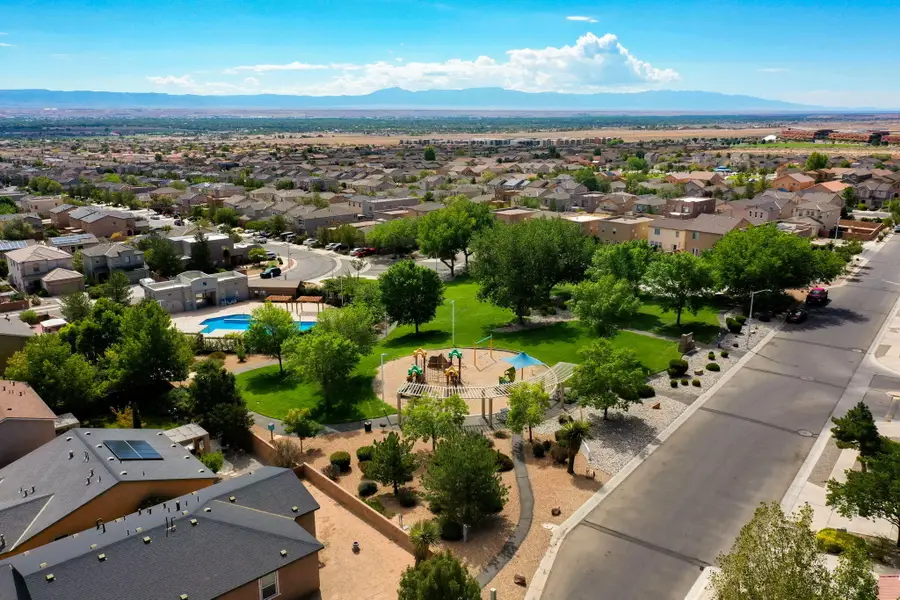 10648 Humphries Lane Sw, Albuquerque, NM 87121 - #3