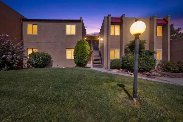 913 Country Club Drive Se #APT H, Rio Rancho, NM 87124