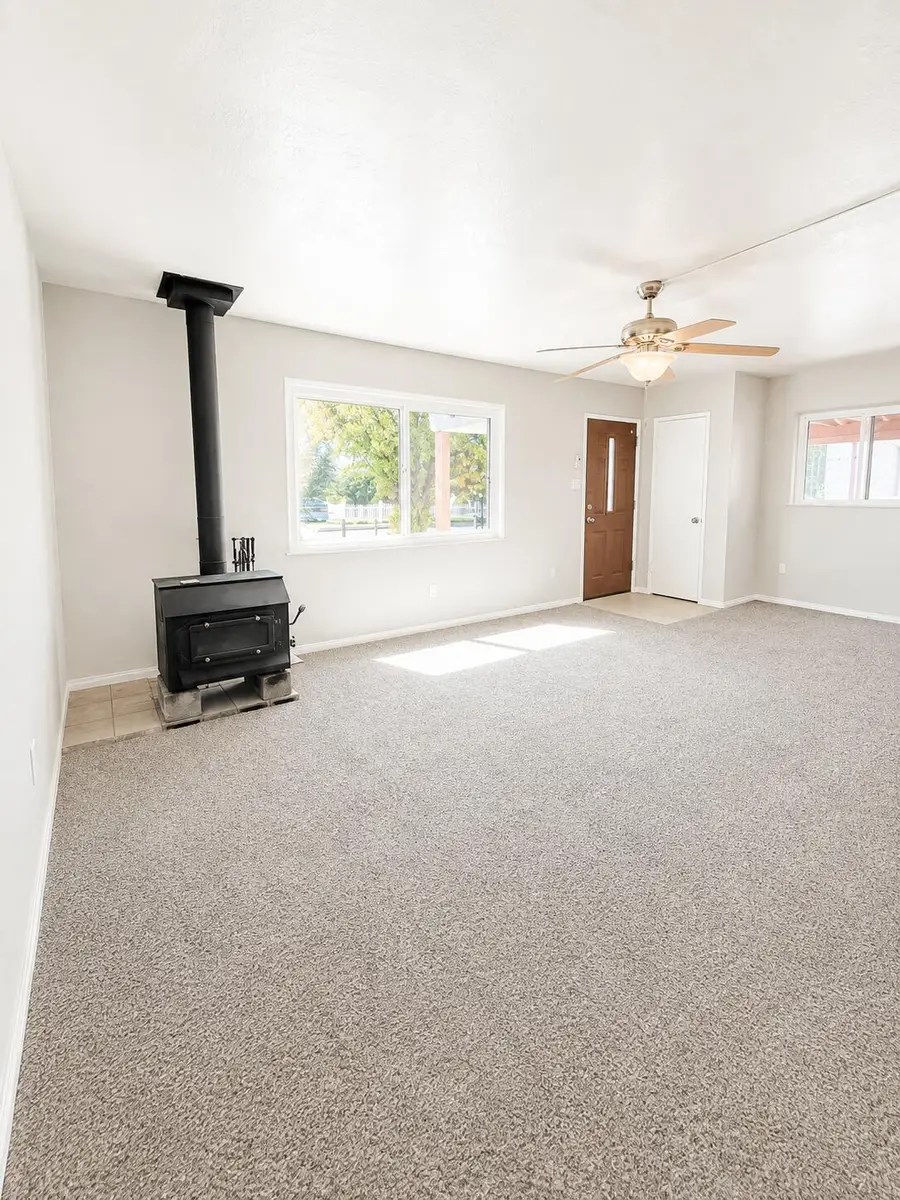 316 General Patch Street Ne, Albuquerque, NM 87123 - #3